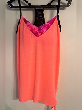 ZeroXposur large vibrant orangy/coral/fusia swim top / only worn one time